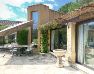 Luxury 3 BR Villa in Goult